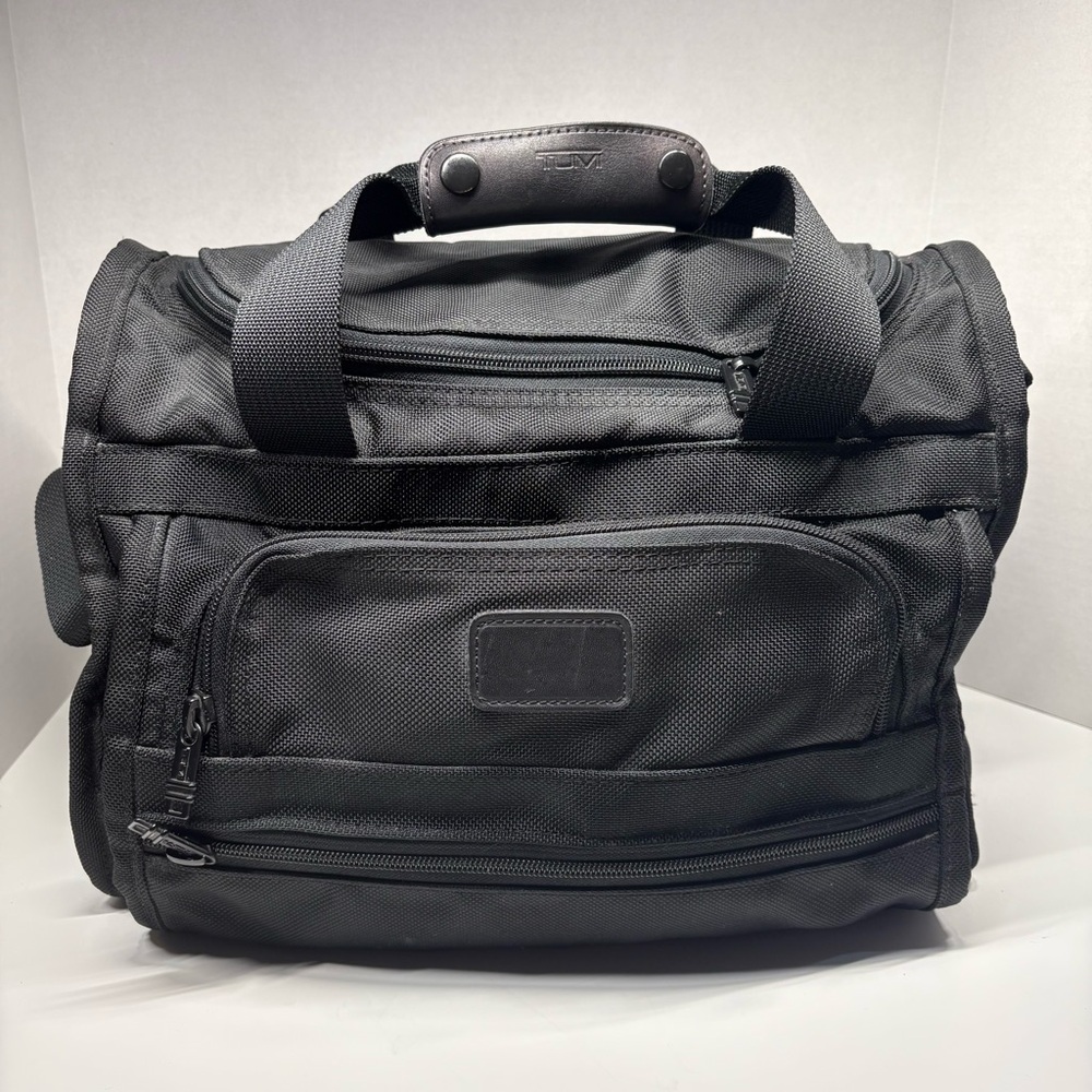 TUMI Carry-On Duffle Bag Ballistic Nylon EUC Made in USA Black Alpha Sport